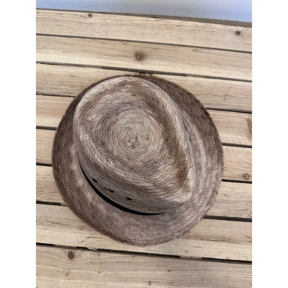 No brand no brand